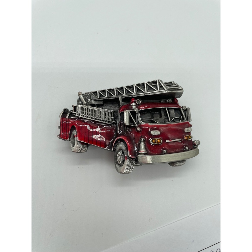 Vintage 1978 Bergamot Brass Works Fire Truck Belt Buckle Red Fire Engine USA G38